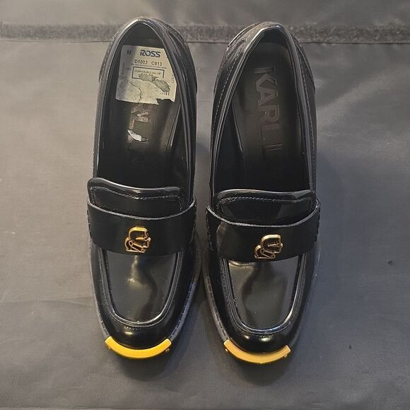 BRAND NEW KARL LAGERFELD PARIS VIRNA HIGH HEEL PATENT LEATHER SHOE - Picture 3 of 16